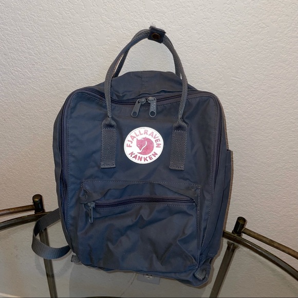Fjallraven Kanken 23510 mini backpack Gray - Picture 1 of 7
